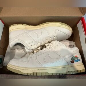 Women’s Size 8.5 Nike Cream Dunk Low Canvas Sneakers